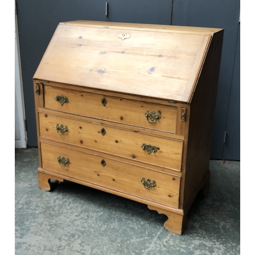 806 - A pine bureau in George III style, 92cmW