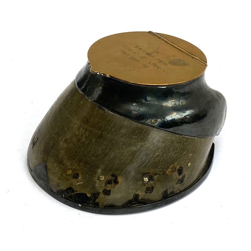 48 - An early 20th century horse hoof inkwell 'Skywriter, killed at Cheltenham Dec. 29th 1932', stamped t... 