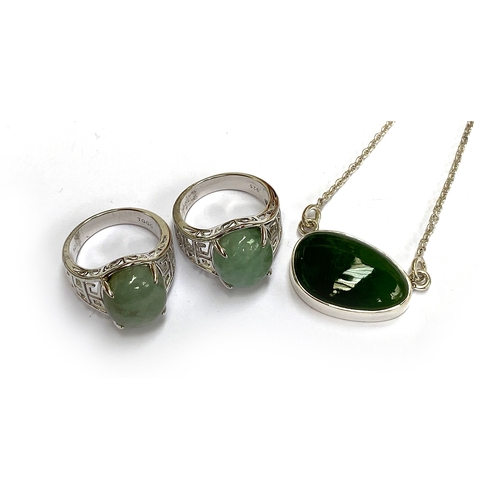 17 - Three sterling silver and nephrite jade necklaces, the Russian nephrite 22cts, the silver chains 46c... 