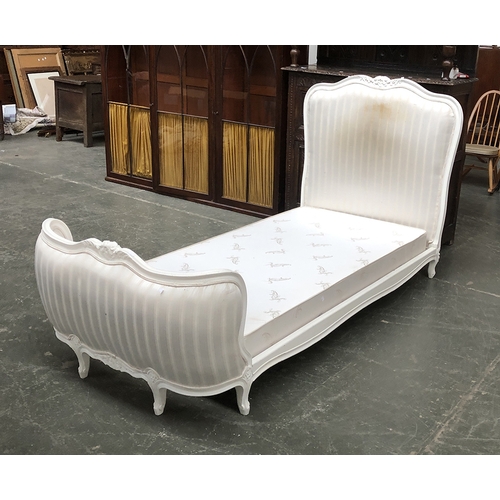 1383 - A single bed with upholstered ends, with a Primo 1000 matress