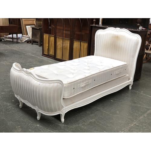 1383 - A single bed with upholstered ends, with a Primo 1000 matress