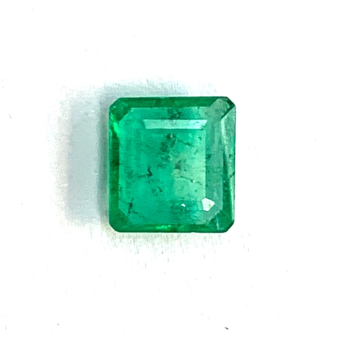 91 - A loose emerald, approx. 0.9ct, 5.5x6mm