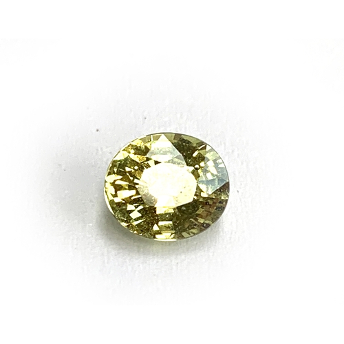 93 - A yellow sapphire, approx. 1.4ct