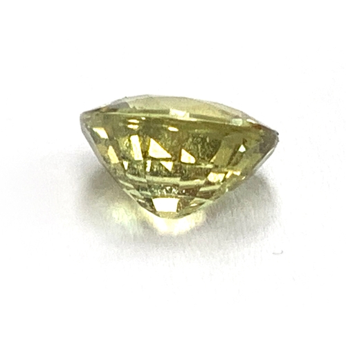 93 - A yellow sapphire, approx. 1.4ct