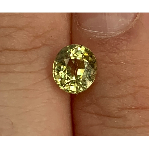 93 - A yellow sapphire, approx. 1.4ct