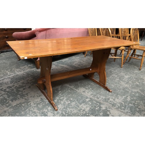 1365 - A pine refectory style kitchen table, 175x75x74cmH