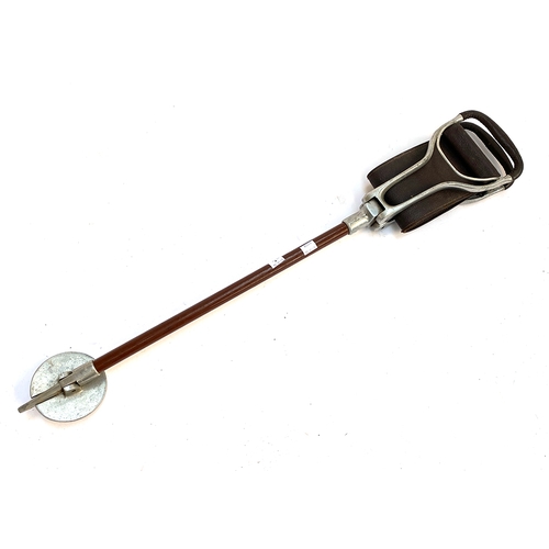 34 - An aluminium and leather shooting stick