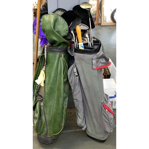 1753 - A full set of Ping blue dot golf clubs, in bag; together with a further set of lady's clubs