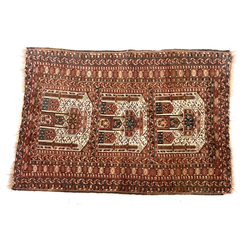 480 - A Turkoman Ersari rug, 168x118cm