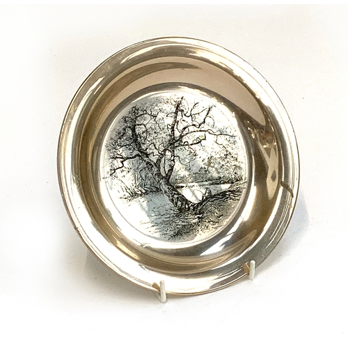 124 - A sterling silver 'James Wyeth' commemorative silver dish, hallmarked, 20.5cmD, 195g