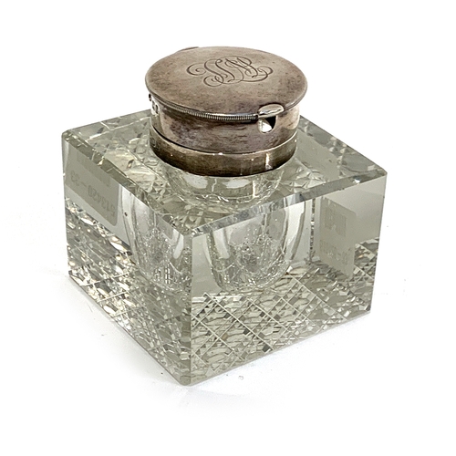 128 - A cut glass and silver inkwell hallmarked for London 1903, 7.5cmH