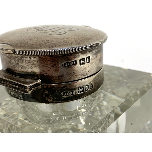 128 - A cut glass and silver inkwell hallmarked for London 1903, 7.5cmH