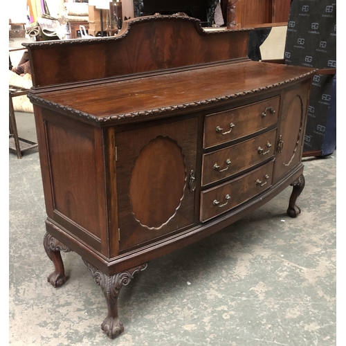 1201 - A large early 20th century bowfront sideboard, 153cmW