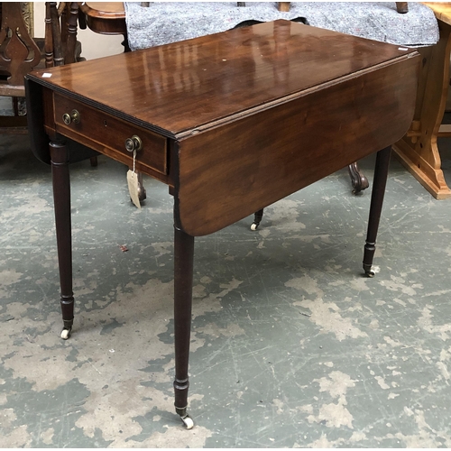 1215 - A Regency mahogany Pembroke table with single end drawer and opposing blind drawer, on slender ring-... 