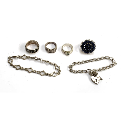 107 - A small quantity of 925 silver jewellery to include curb link bracelet with heart padlock; floral ba... 