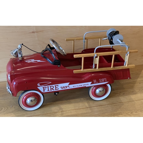 1275 - A Burns Novelty Co pressed steel pedal fire engine