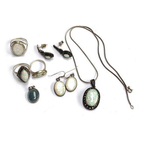 19 - A quantity of 925 silver and opalite jewellery, to include rings and earrings, gross weight 32g