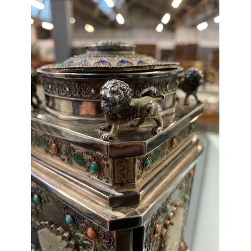 89 - An exceptional early 20th century Chinese export table top cigarette dispenser or smoking box, all o... 