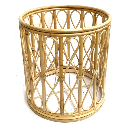 1060 - Interior design interest: a Maison du Monde bamboo lamp shade, 50x54cm, new in box