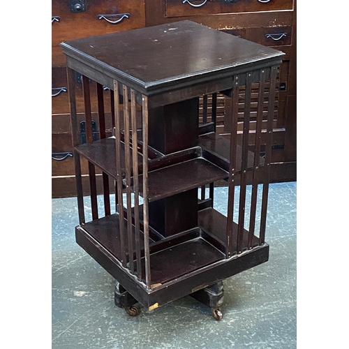 977 - An Edwardian mahogany rotating bookcase, 46x46x83cmH