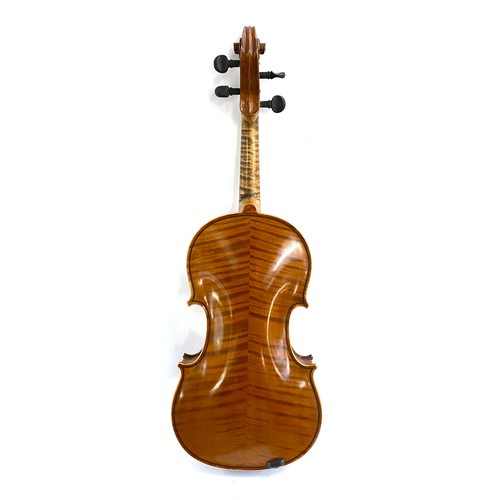 339 - A 19th century French violin, bears label for Lutherie Artistique Jean Baptiste Colin Annee 1890, th... 