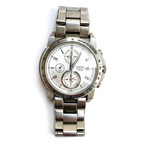 80 - A stainless steel gent's Pulsar Chronograph wrist watch