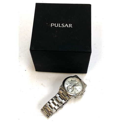 80 - A stainless steel gent's Pulsar Chronograph wrist watch