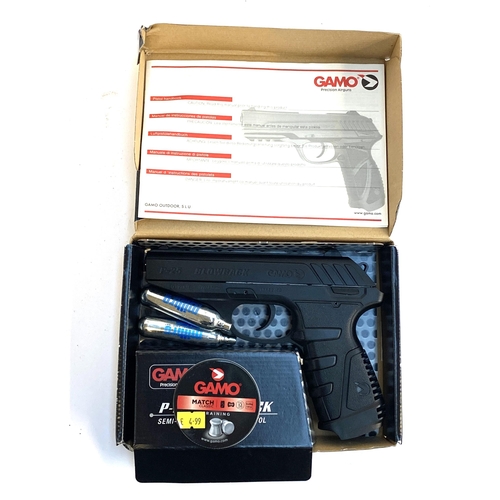 251 - A Gamo P-25 Blowback semi-automatic CO2 air pistol, boxed with pellets