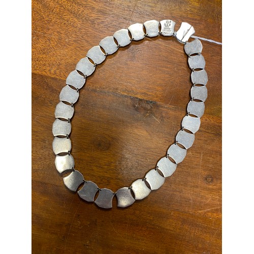 19 - A vintage Mexican Taxco 925 silver modernist collar necklace by Enrique Ledesma, the panels inlaid w... 