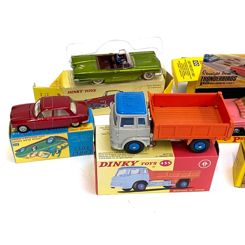 319 - A quantity of boxed mainly reproduction Dinky toys by Editions Atlas and Corgi, original Dinky 622 1... 