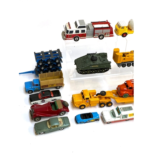 324 - A quantity of die-cast toy cars and vehicles to include Corgi E-one fire engine; Corgi Ghia L6.4, Co... 