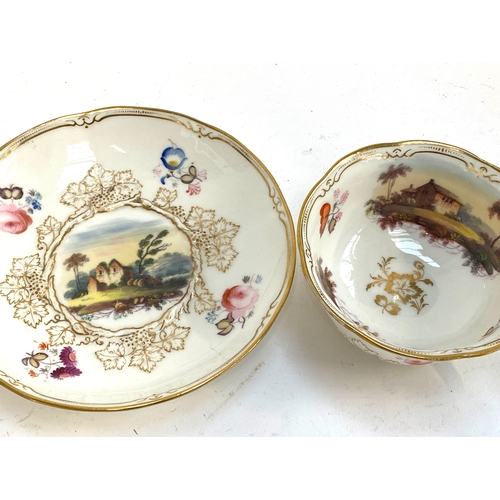 208 - A small quantity of ceramics to include Royal Worcester 'Enchantment' fairy teacup and saucer; Gibso... 