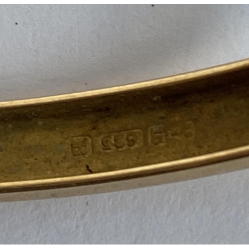 7 - A 9ct gold bangle (af), 8.7g gross weight