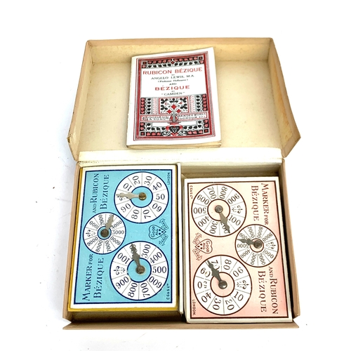 678 - A boxed 'Bezique' set