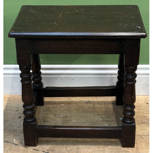 1097 - Two oak joint stools in 18th century style, one with carved frieze, 46x27x54cmH; the other a little ... 
