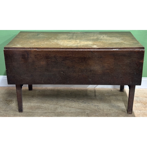1141 - An oak dropleaf table, the square tapered legs joined by a later wrought metal undershelf, 129cmL 74... 