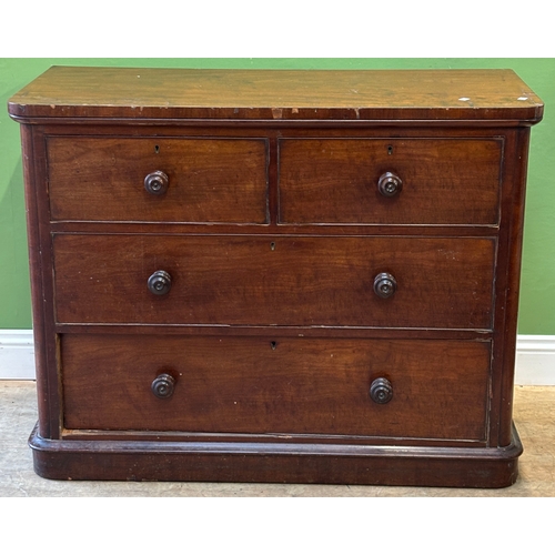 1196 - A Victorian mahogany chest of two short over two long drawers on plinth base with turned knobs, 120x... 