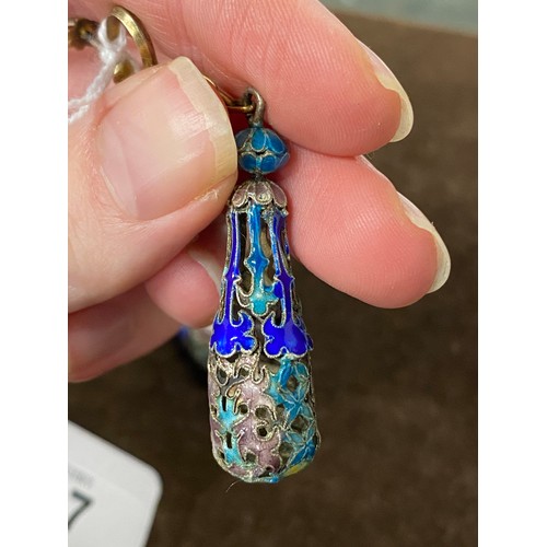 17 - A pair of early 20th century Chinese export cloisonne enamel screw back earrings, 6.8cmL