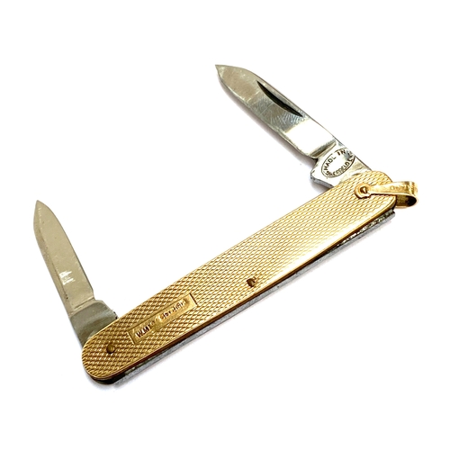 9 - A 9ct gold two blade pocket knife, hallmarked for Birmingham, gross weight 19.6
