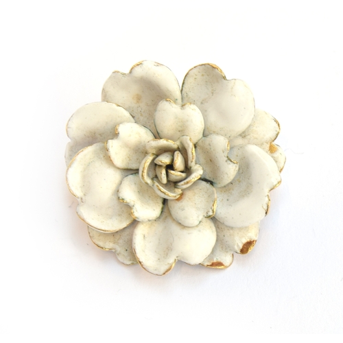 15 - A late 19th/early 20th century gold and enamel brooch in the form of a white peony, unmarked but tes... 