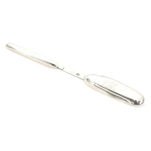 47B - An 18th century Irish double ended silver marrow scoop, marks rubbed, 20.5cm long, 1ozt