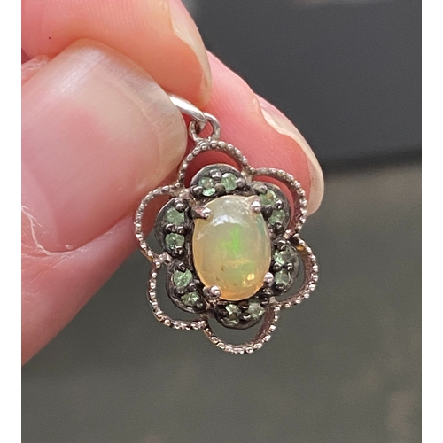 84 - A 925 silver, Ethiopian opal and peridot pendant, 2x1.6cm, 2.5g