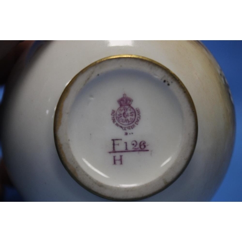 105 - A HAND PAINTED ROYAL WORCESTER VASE F126 SHAPE WITH FRUIT DECORATION, HEIGHT APPROX. 13 CM, SIGNATUR... 