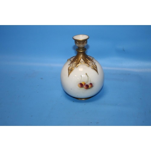 106 - A HAND PAINTED ROYAL WORCESTER VASE, F126 SHAPE, ROSE DECORATION, SIGNED M. HUNT, HEIGHT APPROX. 13 ... 