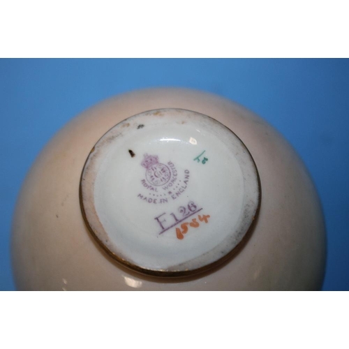 106 - A HAND PAINTED ROYAL WORCESTER VASE, F126 SHAPE, ROSE DECORATION, SIGNED M. HUNT, HEIGHT APPROX. 13 ... 