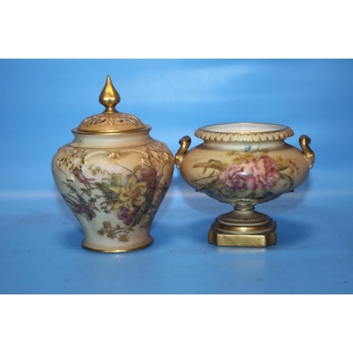 111 - A ROYAL WORCESTER BLUSH IVORY POT POURRI 279 SHAPE TOGETHER WITH A SIMILAR TWIN HANDLED POT STAMPED ... 