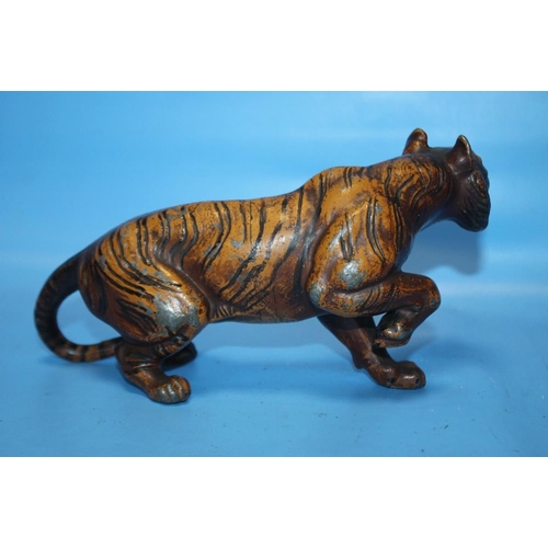 89 - A METAL FIGURE OF A TIGER