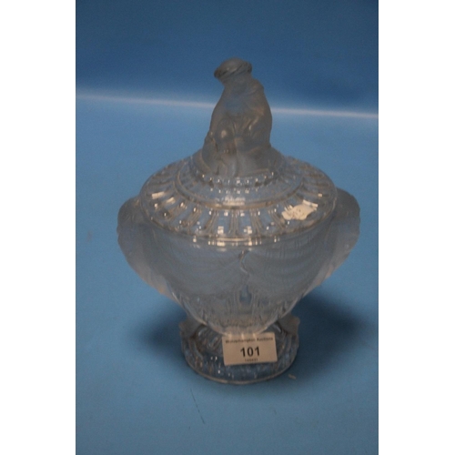 101 - A BACCARAT PRESSED GLASS ELEPHANT AND MAHOUT LIDDED BOWL