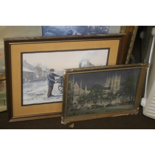 69 - A QUANTITY OF PICTURES, PRINTS AND MIRRORS