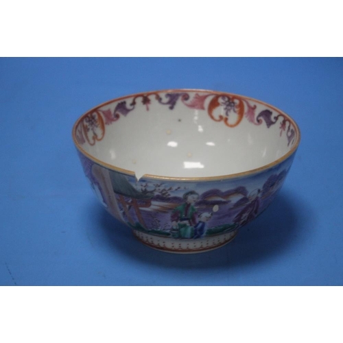 90 - A MANDARIN PALETTE CHINESE EXPORT FAMILLE PORCELAIN BOWL, DECORATED WITH PANELS OF FIGURES, DEPTH 14... 
